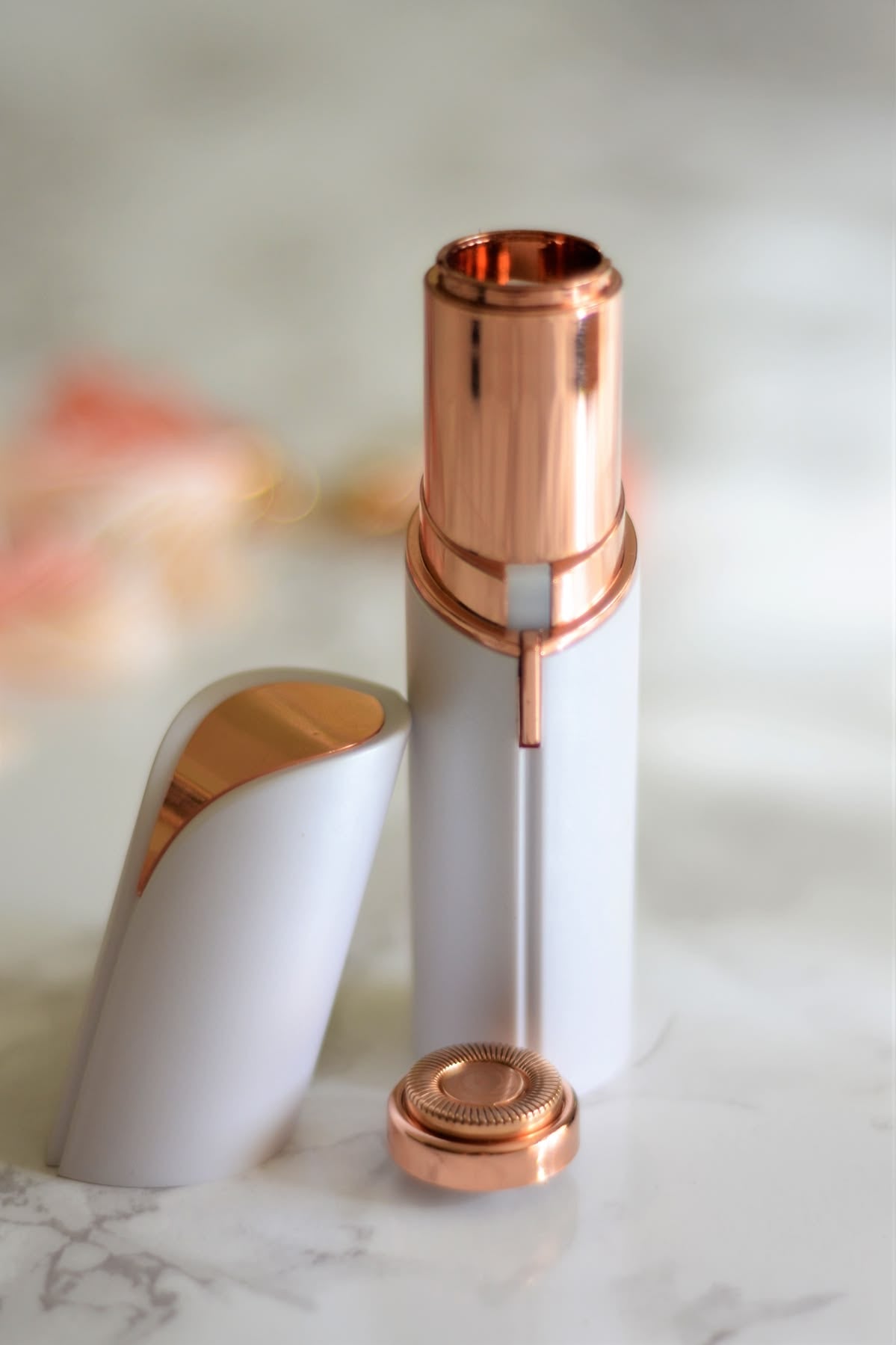 SmoothTouch – Electric Facial Hair Remover for Women